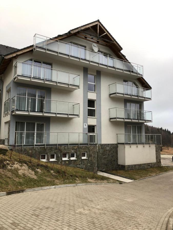 Atrakcyjny Apartament Czarna Gora Stronie Śląskie Buitenkant foto