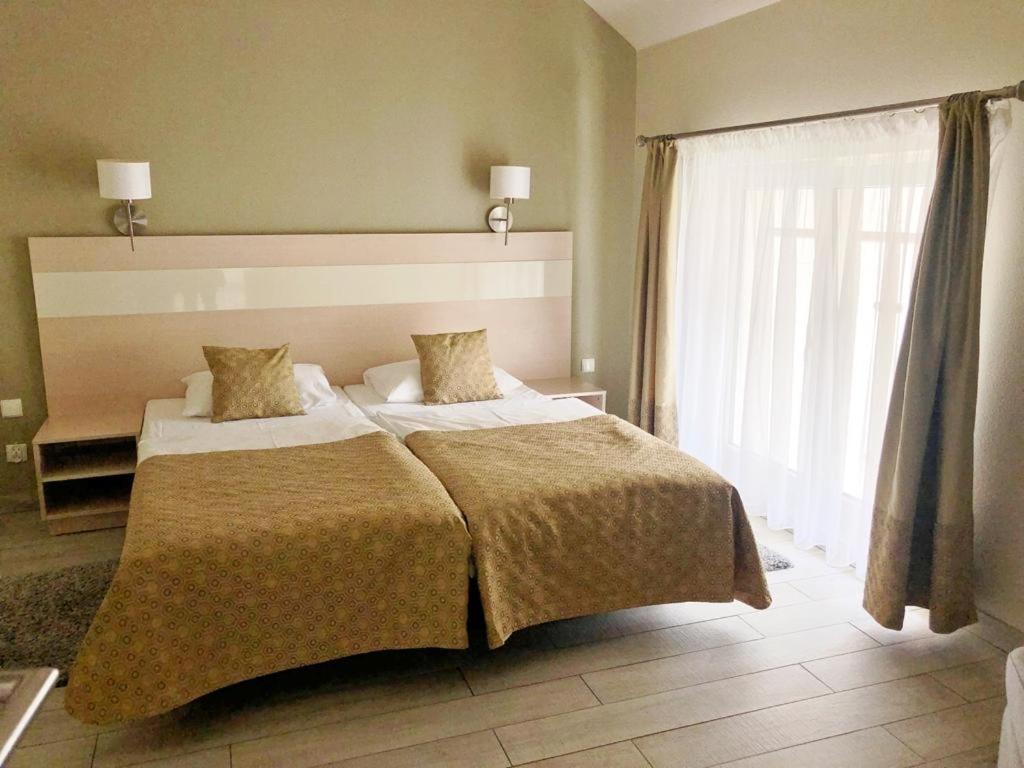 Atrakcyjny Apartament Czarna Gora Stronie Śląskie Buitenkant foto