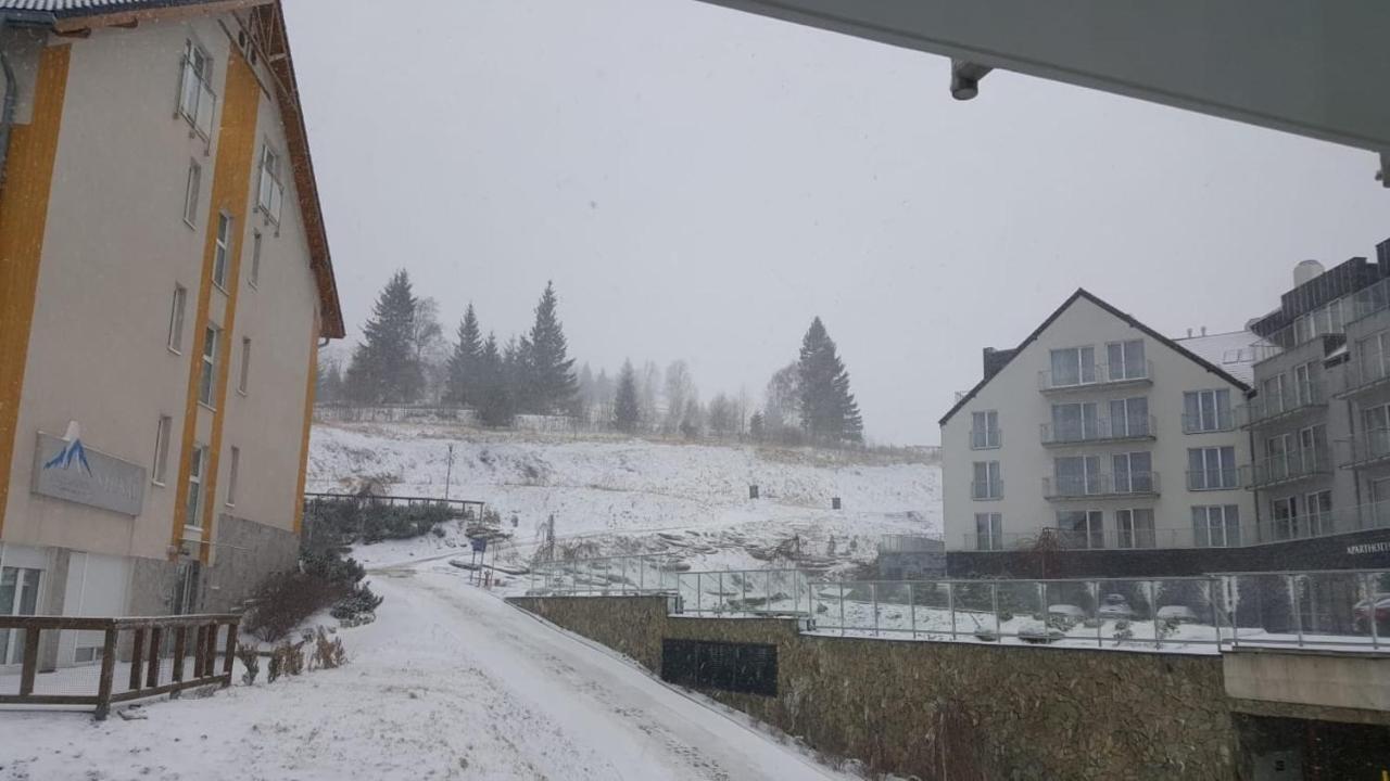 Atrakcyjny Apartament Czarna Gora Stronie Śląskie Buitenkant foto